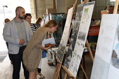 [FOTO] Wystawa prac magisterskich studentów kierunku architektura w Podziemnej Trasie Turystycznej